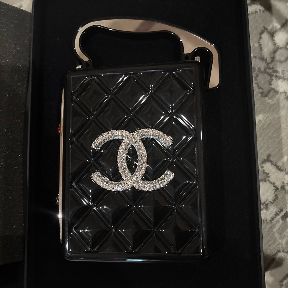 🔥Chanel traffic light minaudiere bag🔥